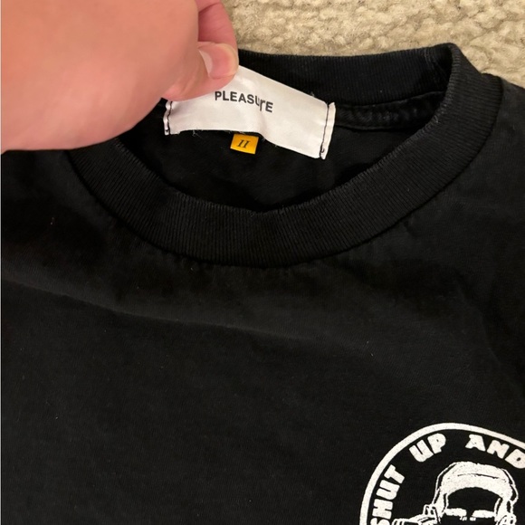 Pleasures x Union Tee NWOT - Picture 3 of 3